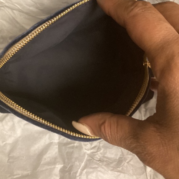 DIOR CD Velvet Pouch - Picture 3 of 4